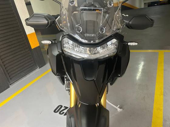 TRIUMPH TIGER 1200 RALLY BLACK EDITION 